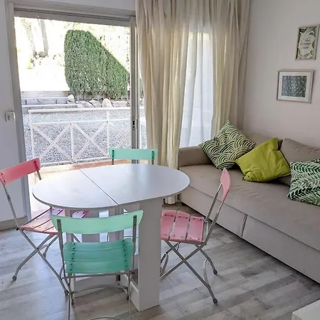 Cala Del Pi Apartment *